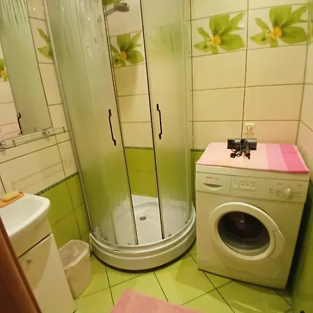 Przytulny Blisko Jeziora Apartment *